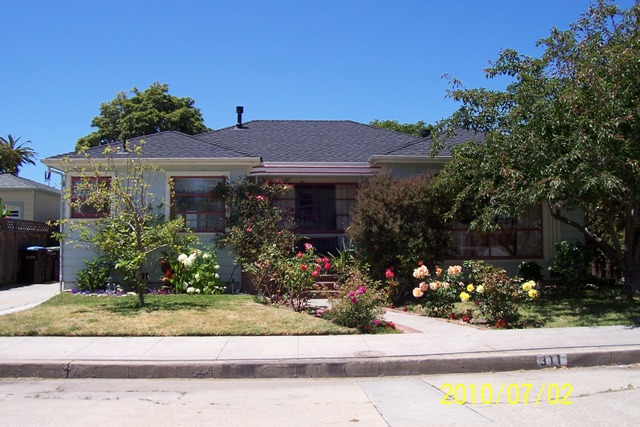 311 Caledonia, Santa Cruz CA, $679,000