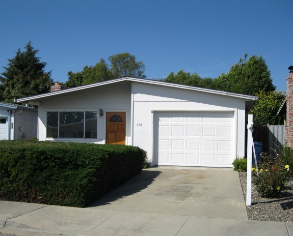 490 Spruce Cir, Watsonville CA, $165,000